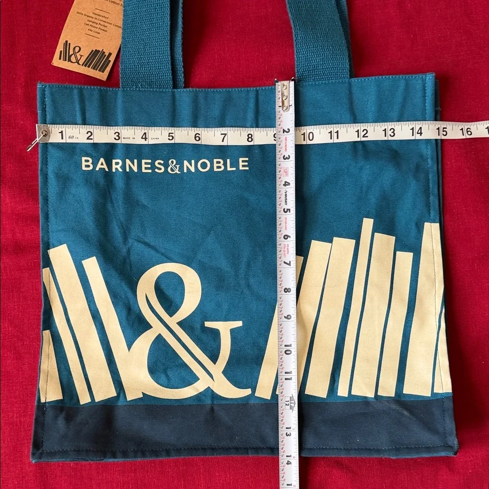 NWT Barnes & Noble Teal Blue and Cream Cotton Tote